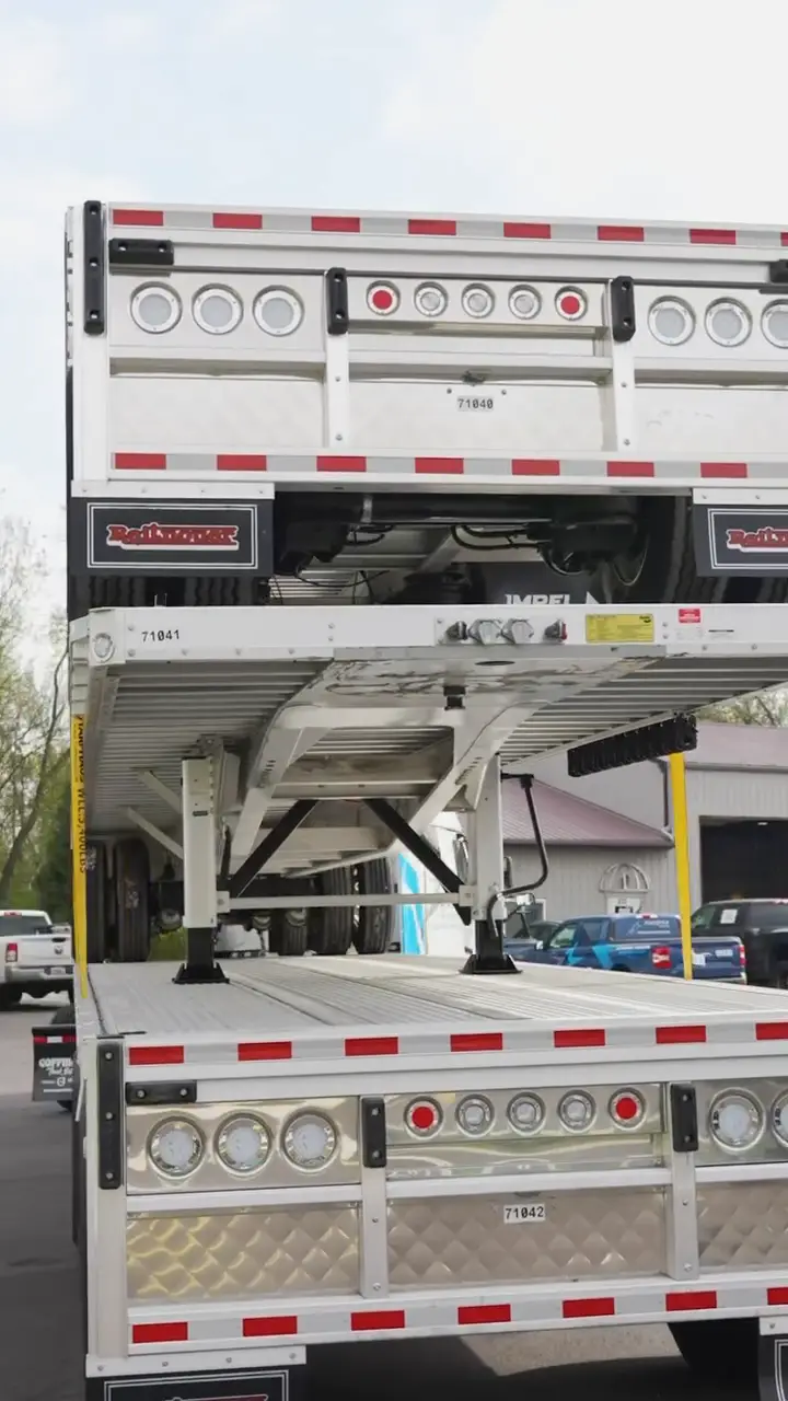 Pro Star flatbed trailers